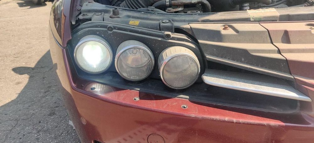 LAMPA PRAWA REFLEKTOR XENON PRAWY ALFA ROMEO 159