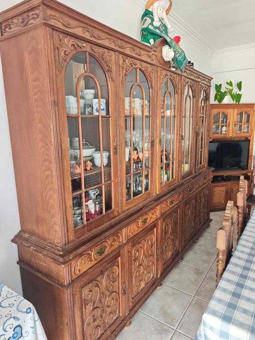 Móvel de Sala em Madeira