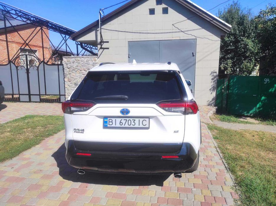 Toyota RAV 4 Plug in Hibrid 2021 р.в