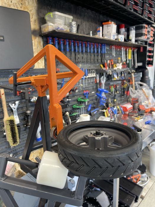 Ремонт. Електросамокатів, електровелосипедів, скутерів, Акумуляторів