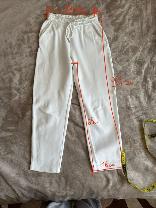 Жіночий костюм від Massimo Dutti