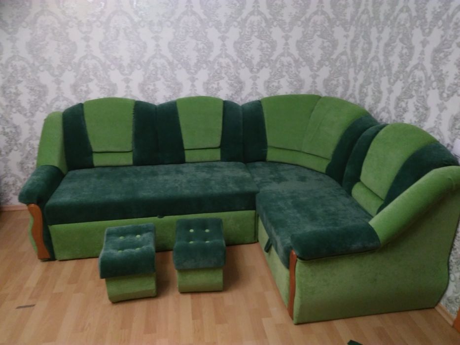 Перетяжка и ремонт мягкой мебели на дому Святошинский, Беличи, Новобел ...