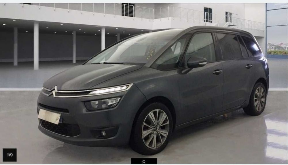 Оренда авто з водієм