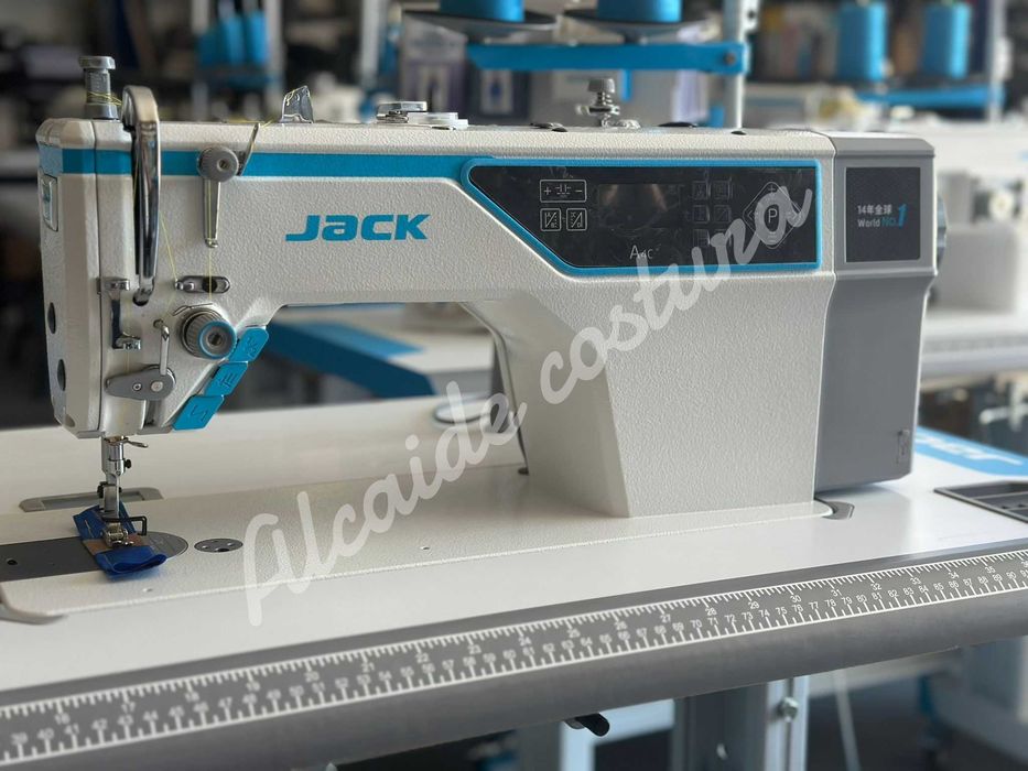 Máquina de Costura industrial Jack A4c novo modelo