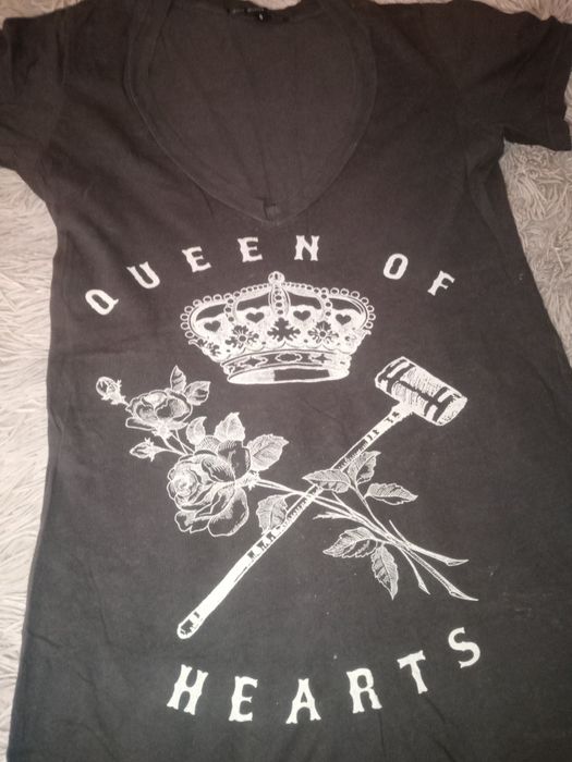 Grafitowa tunika z dużym dekoltem