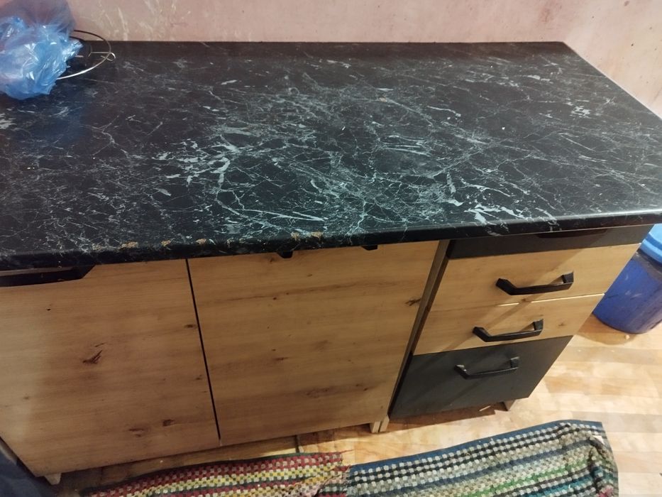 Продам кухню бу и плиту бу