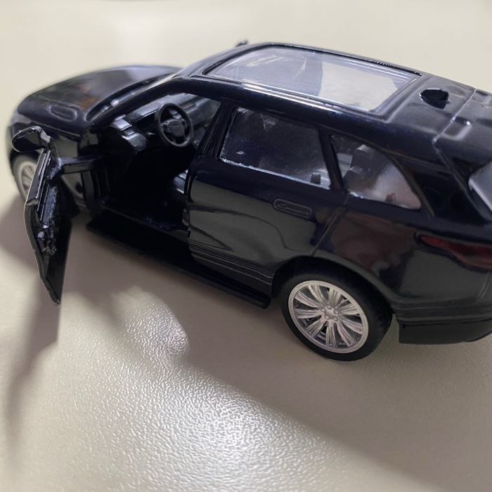 Продам іграшкові машинки