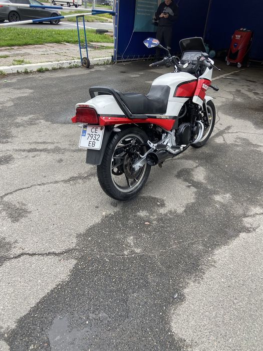 Suzukl GSX550ES