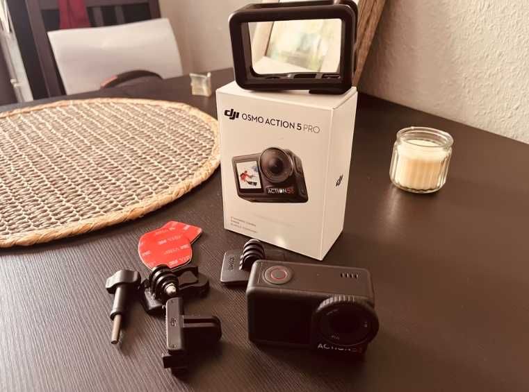 DJI Osmo Action 5 Pro z akcesoriami + karta pamięci 64 GB