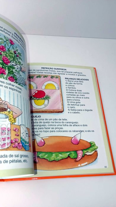 Dicionário por imagens dos tempos Livres