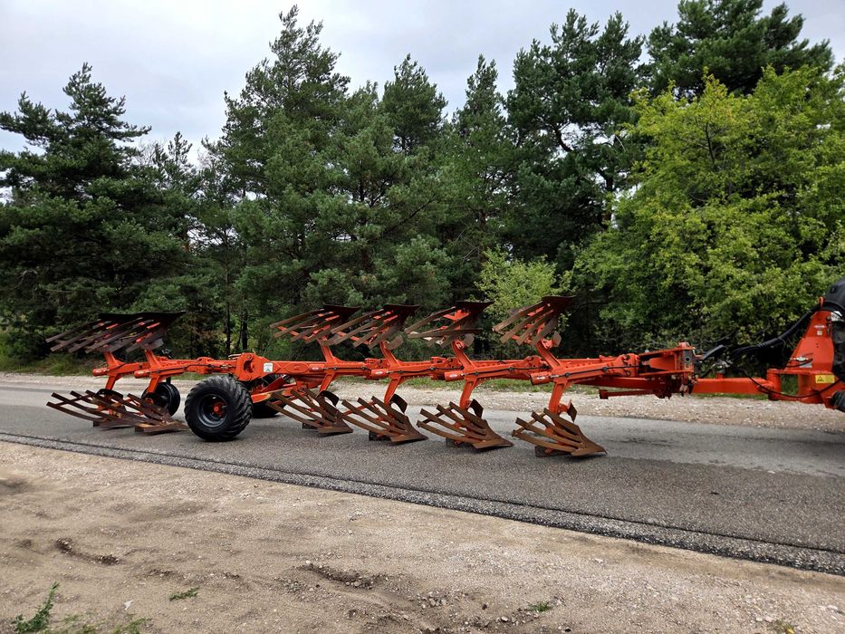 Pług 6 skibowy kuhn manager