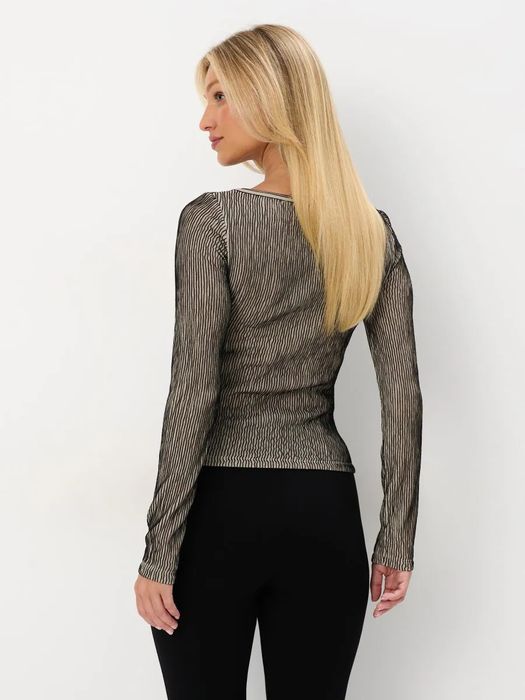 Блузка з відстрочкою Mohito