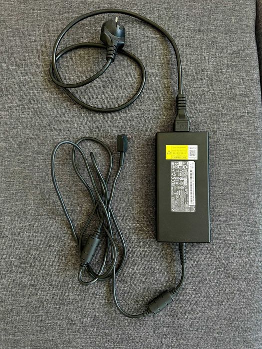 Acer Nitro 5 AN515-45-R1A6 (R5 5600H, RTX 3070)