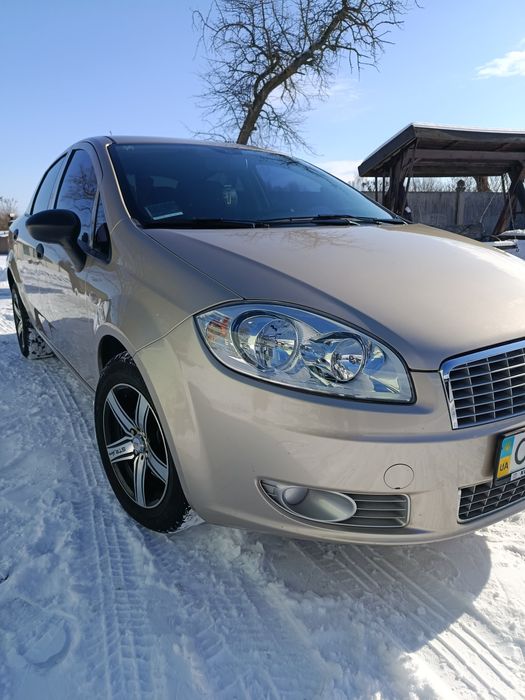 Продам Фіат Лінеа 1.4 бенз-турбо 33000км рідного!