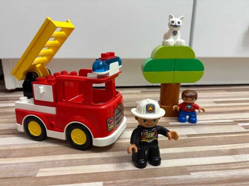 Klocki Lego Duplo - wóz strażacki