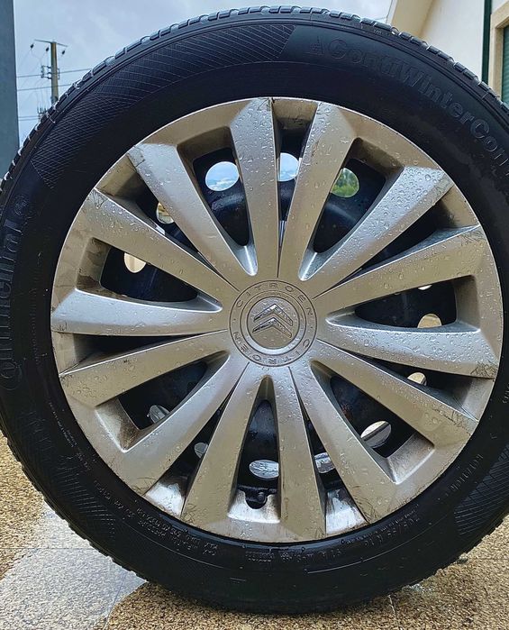 Jantes de ferro com tampões Citroen (205/55 R16 H) x4 (negociável)