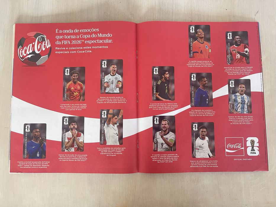 Caderneta Panini FIFA World Cup 2026 Completa – Como Nova