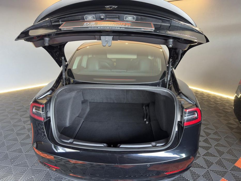 Tesla Model 3 Performance Dual Motor AWD