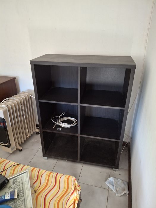 Movel estante de quarto ou sala