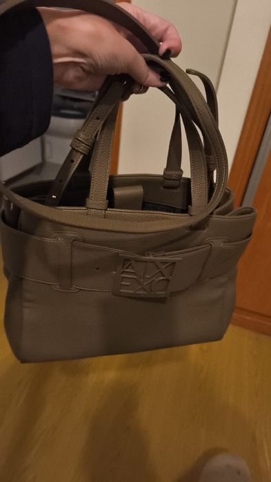 Mala Armani Exchange