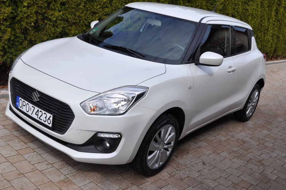 Suzuki Swift SUZUKI SWIFT ALLRAD 4X4 1.2 Benzyna Nawi Kamera-Klima-Alu BEZWYPADKOWY