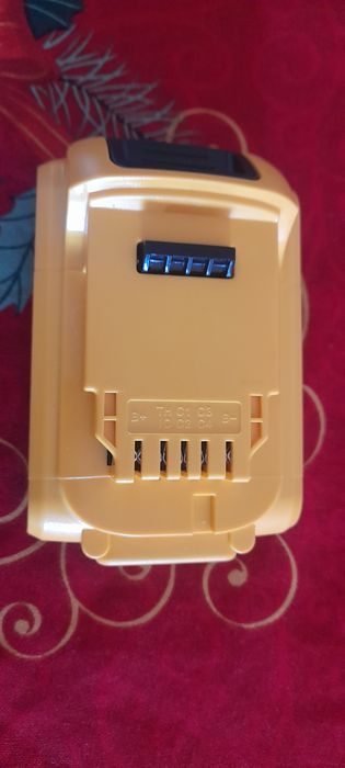 Baterias dewalt 20v novas