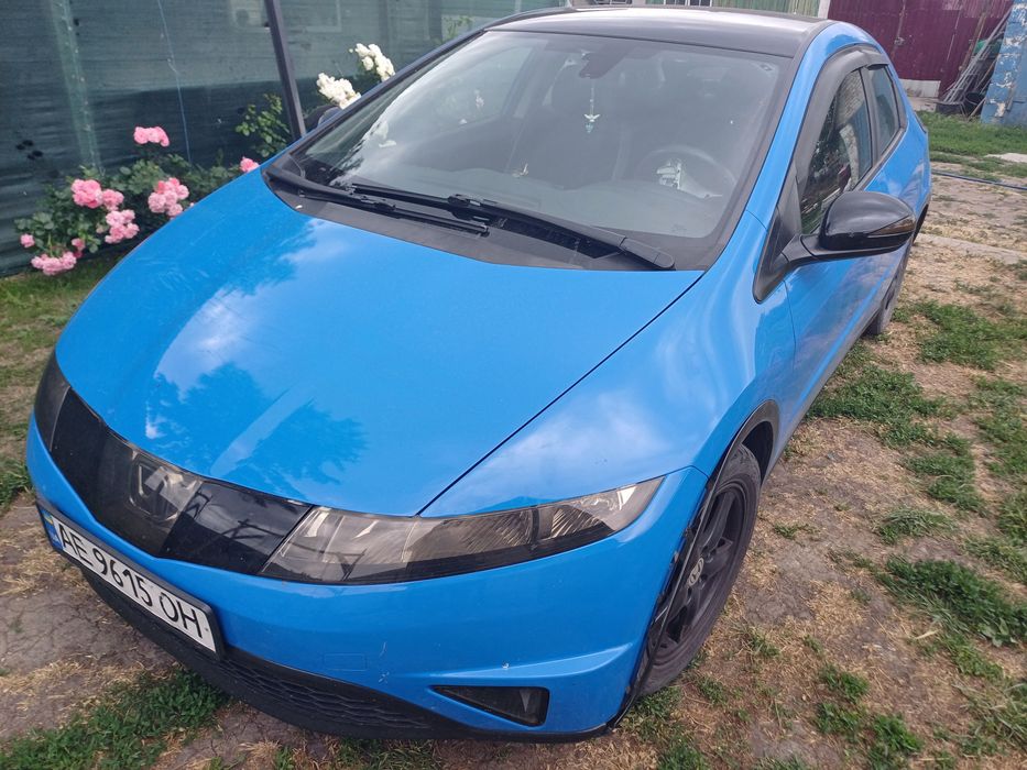 Продам хонду цивик на автомате