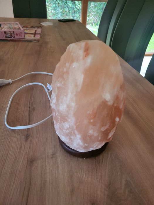 Lampka nocna solna