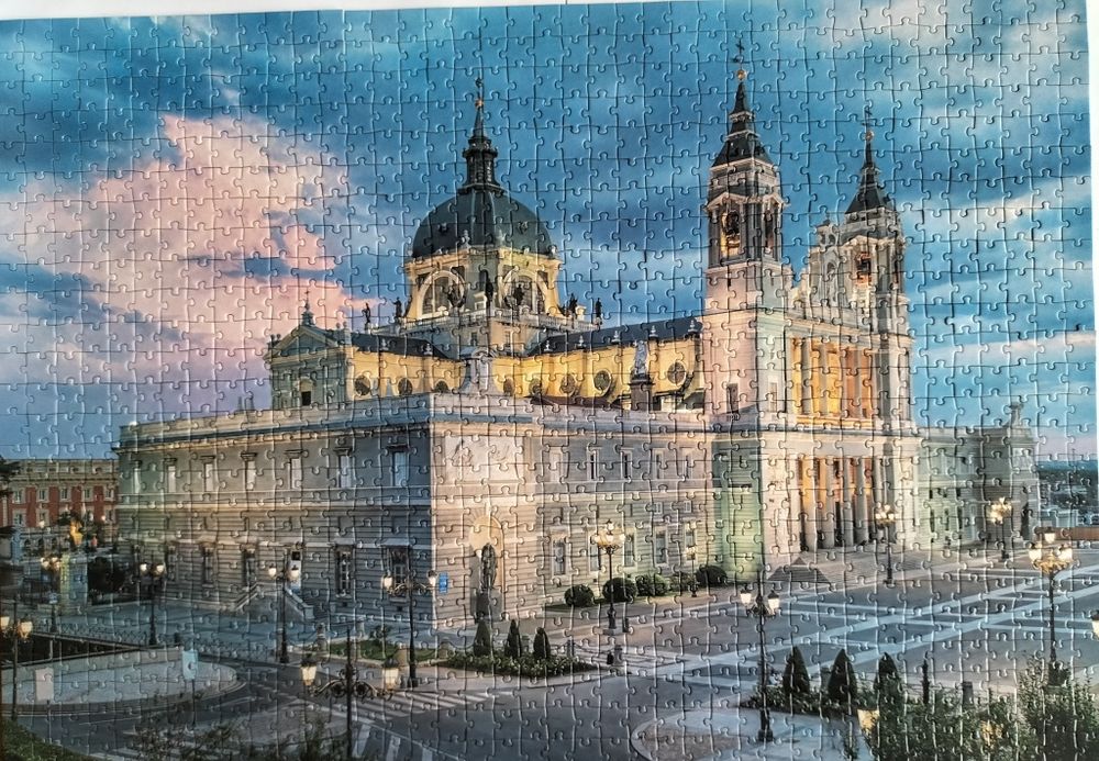 Пазлы картонные на 1000 шт.