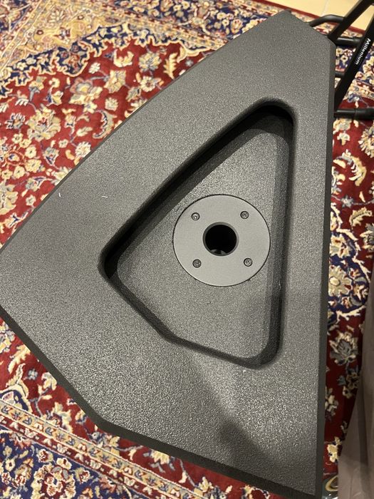 2 monitores “The Box Pro Mon A15”