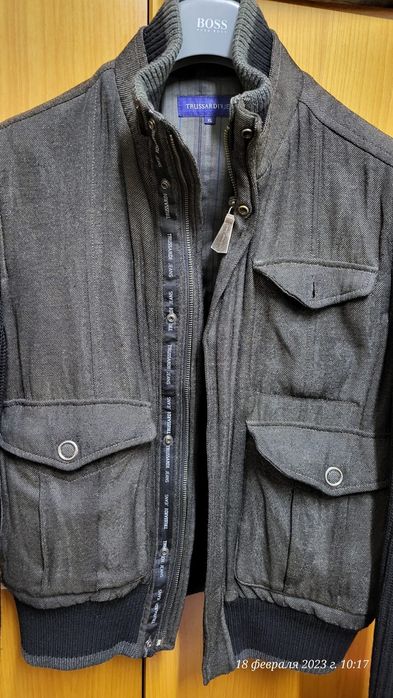 Продам  Кофта куртка Trussardi на  L размер  Itali