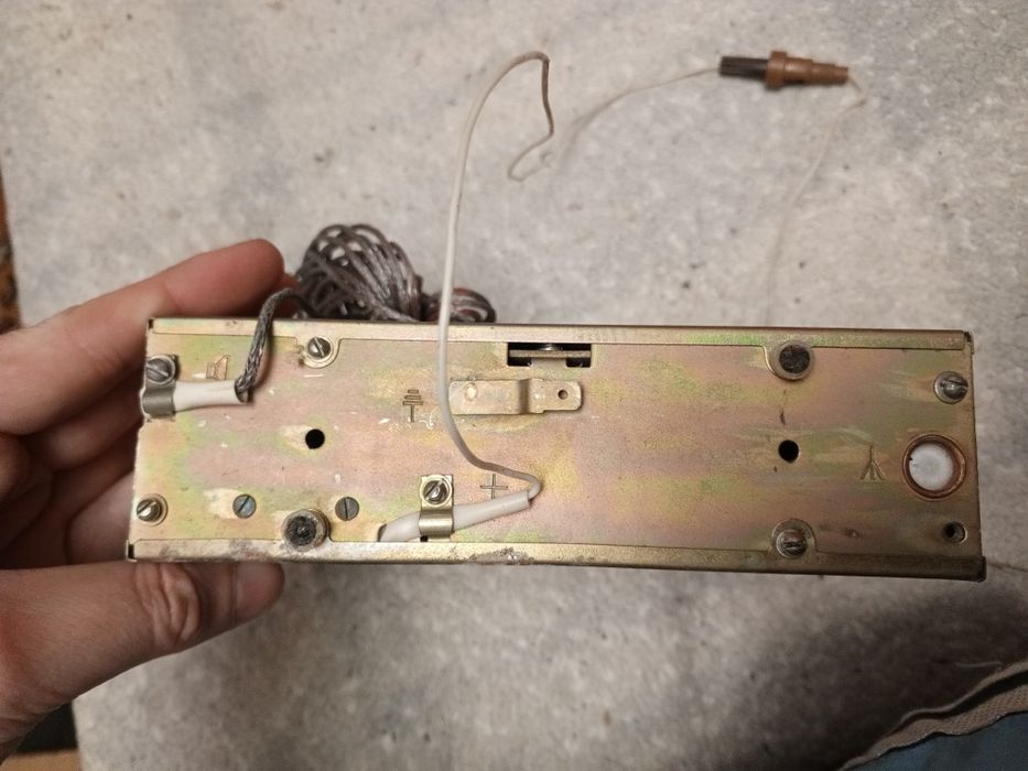 Автомобильная магнитола автомобильный радиоприемник Орбита-302