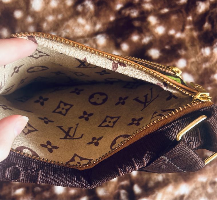 Продаж сумочок санріо(хеллоу кітті) та інших