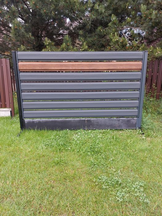 Sztachety metalowe panele