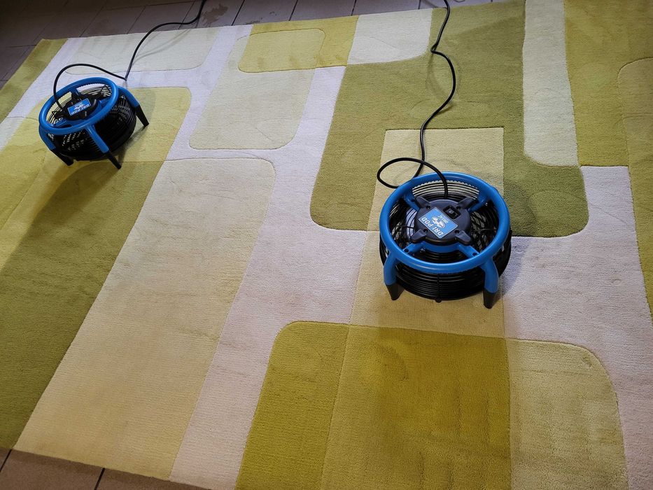 Pranie narożników, tapczanów, materacy, wykładzin podłogowych