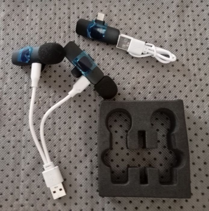 Zestaw  2 mikrofonów do iPhone nowy