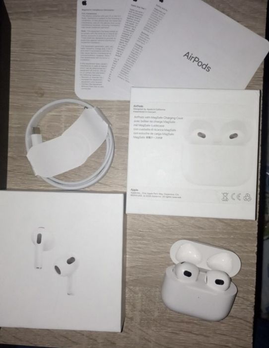 Air pods 3 novo muito barato funcionam 100%