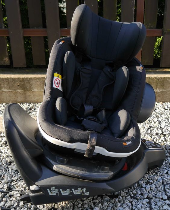 Fotelik BeSafe Izi Twist I-Size 0-18 kg