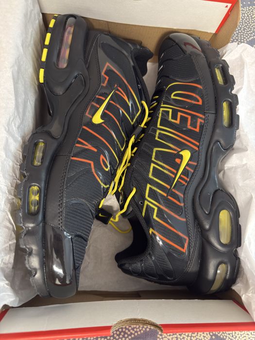 Nowe oryginapne buty nike air max plus tn 45