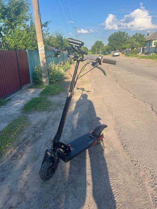 Електросамокат Kugo m4 Pro +