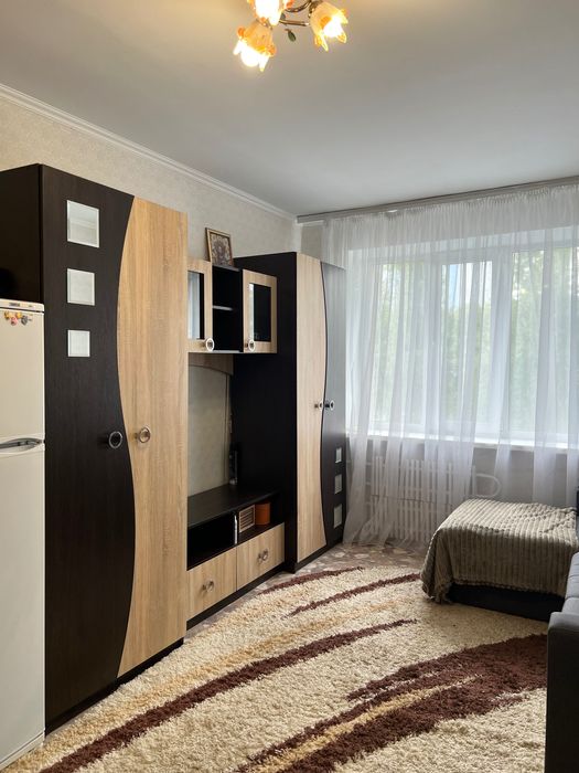 Продам затишну кімнату в секції на дві сім’ї по вул. Тернопільській