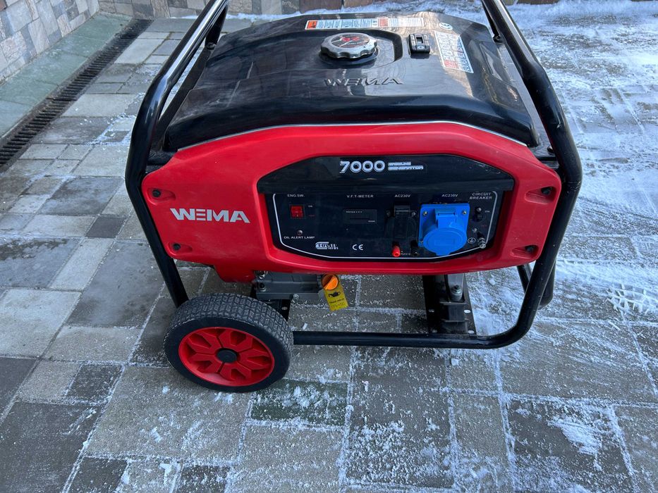Бензино - газовий генератор Weima WM7000, однофазний (230 В), 7 кв