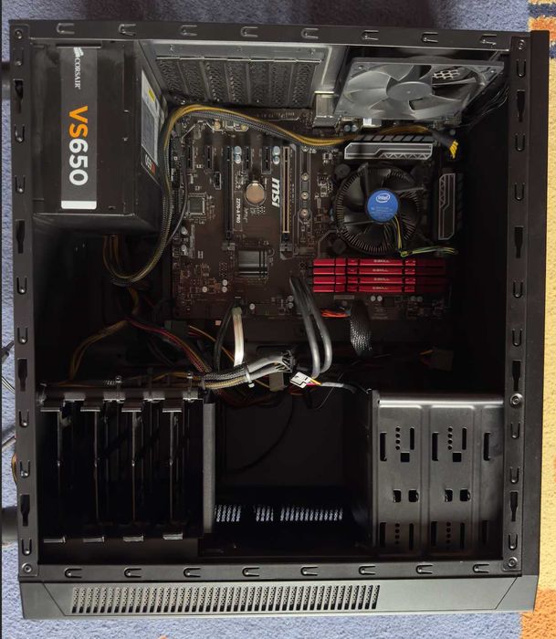 Komputer stacjonarny i7-7700 RAM 32gb Win 10 Pro (OEM)