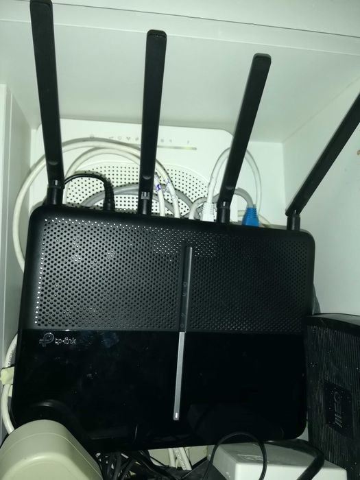 Router TP-Link em Setúbal.