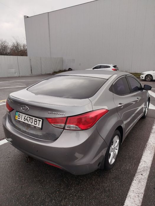 Продам Hyundai ELANTRA