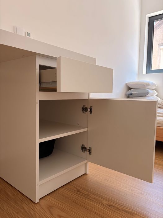 Secretária IKEA MALM branca