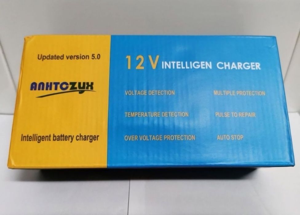 Carregador de Baterias 12V Auto / Moto / Mota ( NOVO )