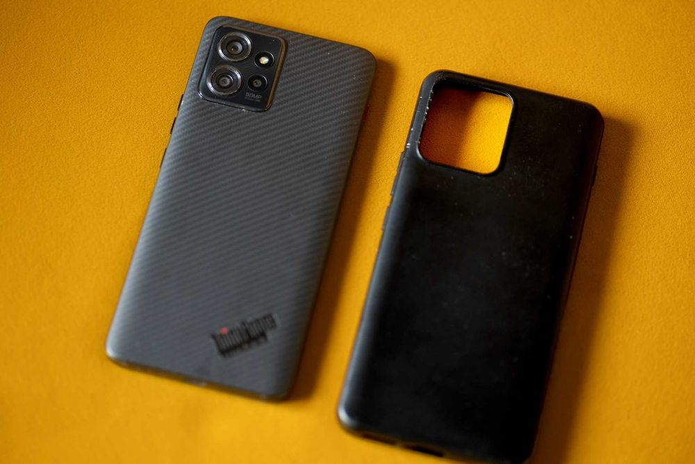 Motorola ThinkPhone 8/256 GB | Model XT2309-3 | Snapdragon 8+ Gen 1