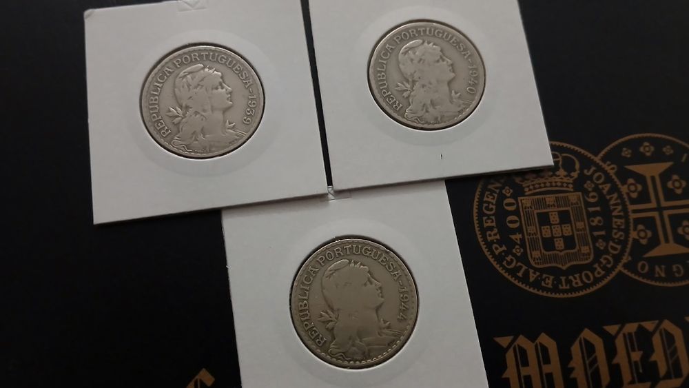 Moedas de 1 Escudo de 1939, 1940 e 1944