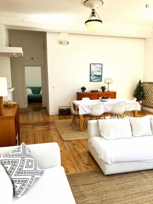Apartamento com 3 quartos - localizado em Cais do Sodré Lisbon